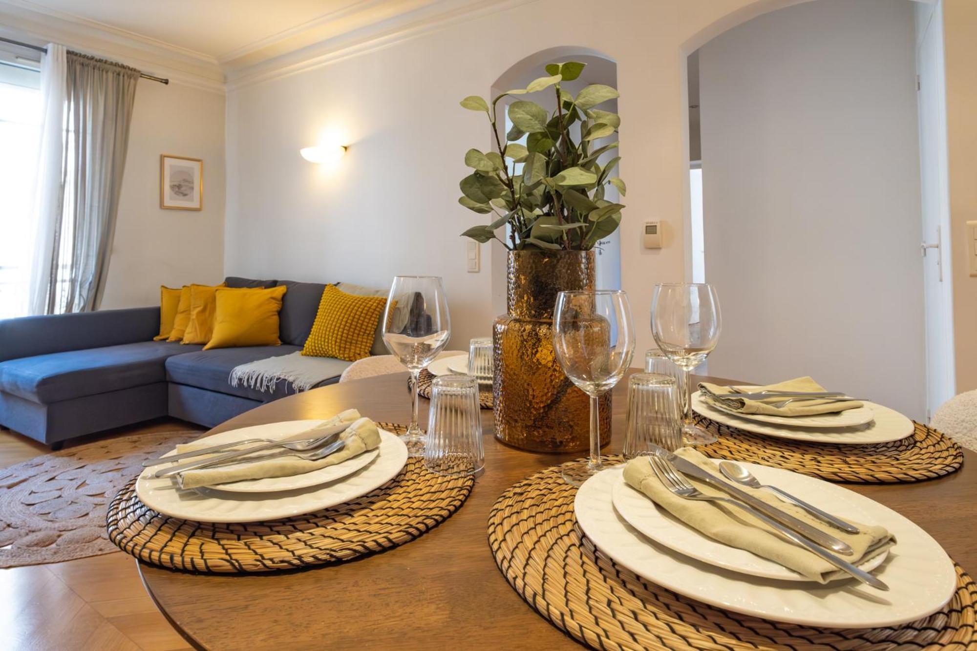 Spacious Apartment For 6 People París Exterior foto
